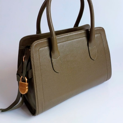 Bolsa de Couro Média Alça Dupla