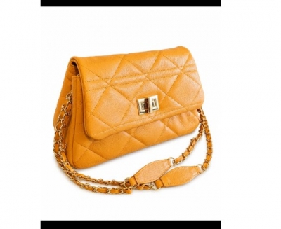 Bolsa de Couro Matelassê Quadrado 